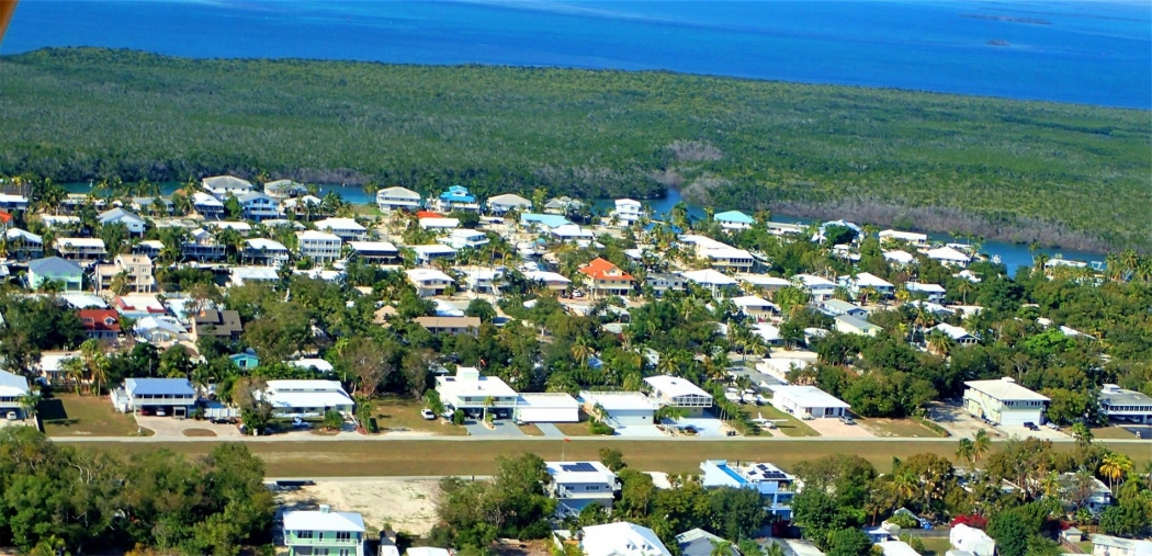 Tavernaero Park Airport Homes For Sale tavernaero.com